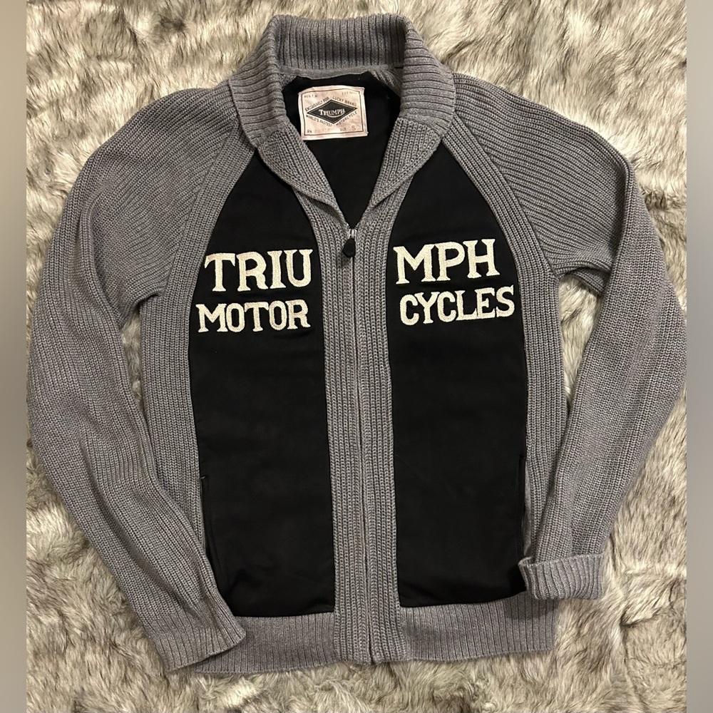 Triumph Men's Zip-Up Sweater in Gray and Black